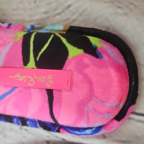 Lilly Pulitzer Maritime Velour Slippers in Onyx Earned Stripes Size 5/6 - Picture 8 of 8